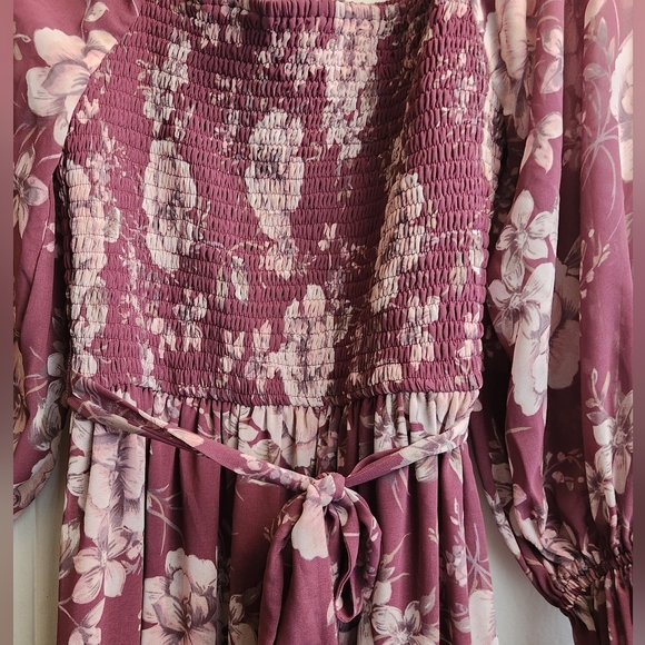 Luxuology- Floral Dress - Picture 3 of 6